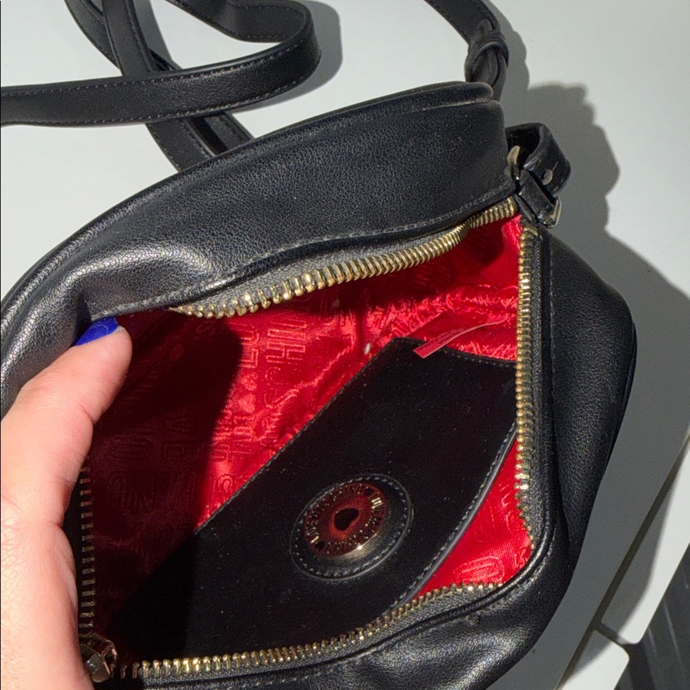 Love Moschino Black Crossbody Bag w/ Extra Red Strap & Heart Patches - Picture 3 of 5